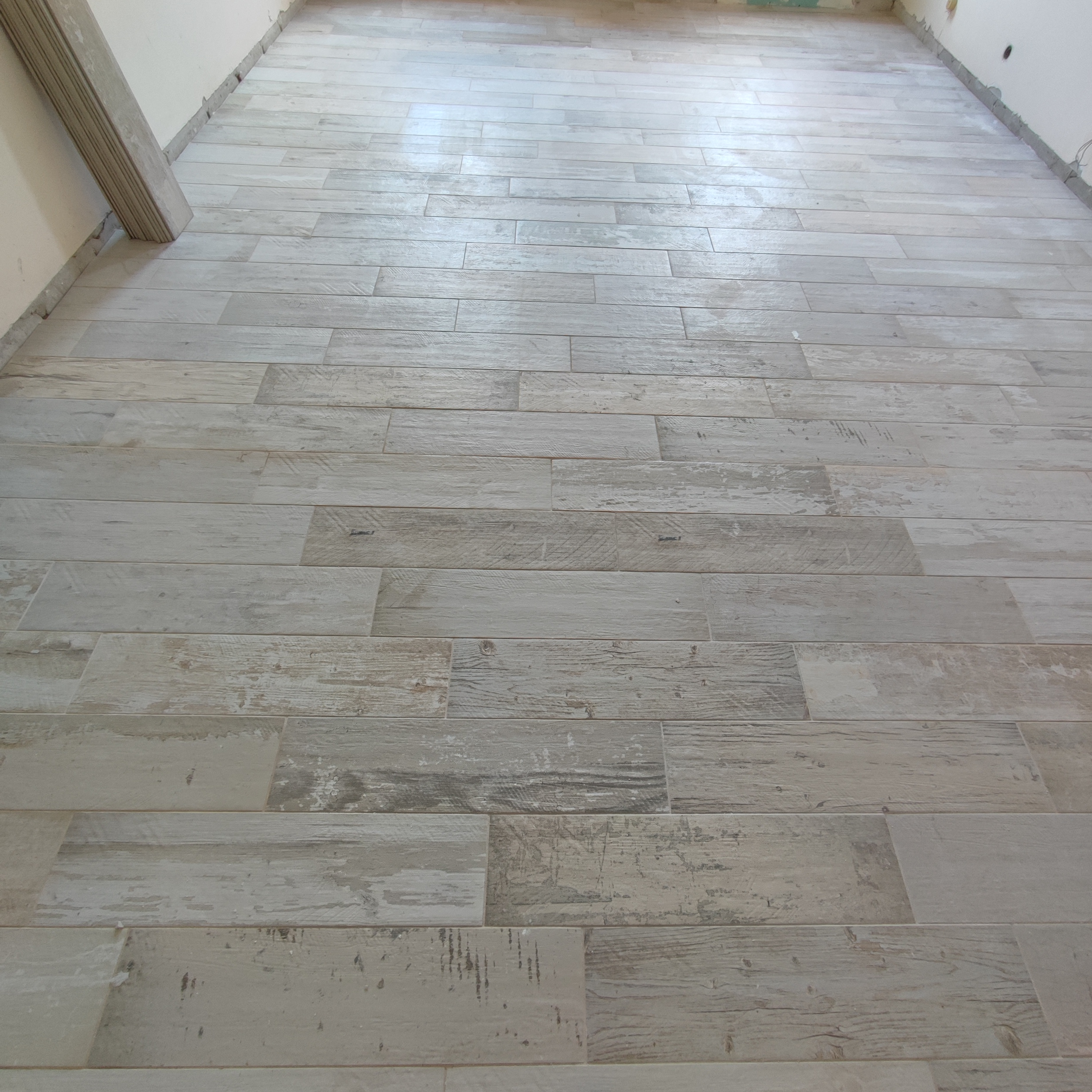 Pavimento Gres Effetto Legno